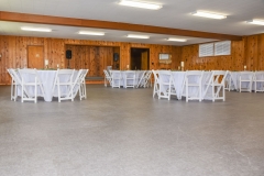 Tons of space to set as you wish